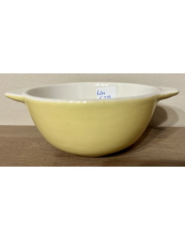 Bowl / Dessert bowl - with 2 handles - Boch - executed in yellow pastel color