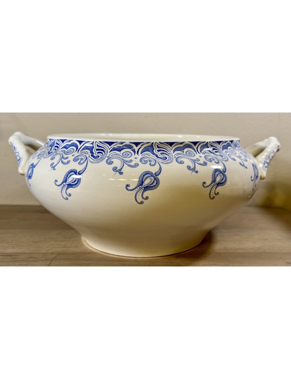 Tureen / Cover dish - without lid - Nimy Terre de Fer - décor LUNA executed in blue