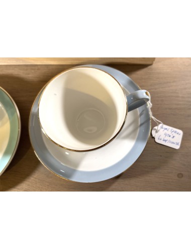 Set of 6 cups and saucers - Societe Ceramique Maestricht - executed in 6 different pastel colors