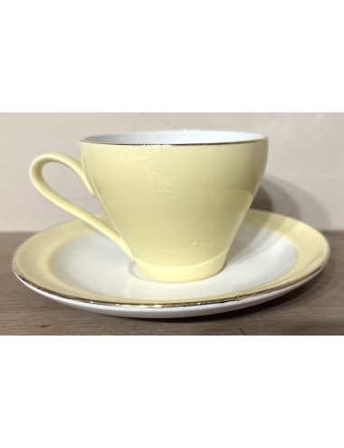 Cup and saucer - Societe Ceramique Maestricht - executed in light yellow pastel color