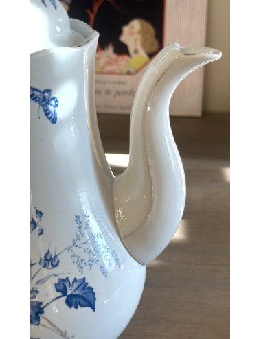 Coffee pot - Petrus Regout - décor 3 with butterfly/flower images in light blue - model FESTON
