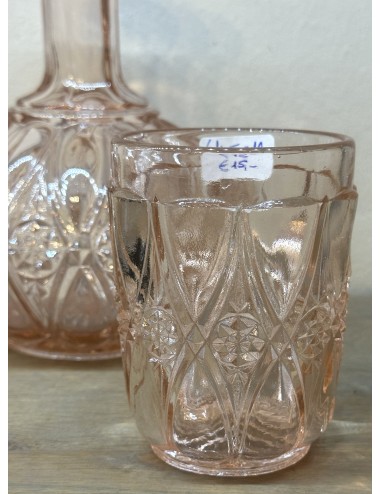 Karaf / Waterkaraf - met bijbehorend glas - gemaakt van roze/zalmkleurig glas