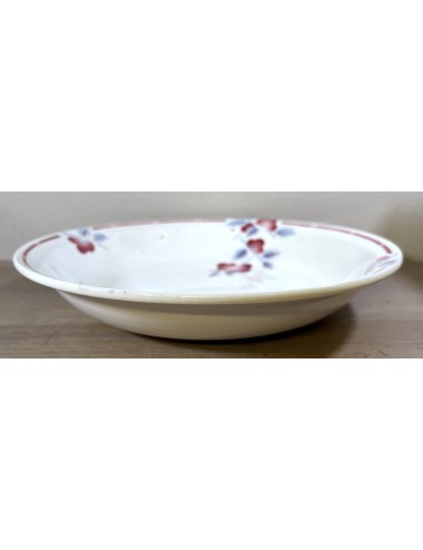 Salad bowl / Potato bowl - St. Amand Ceranord - décor with purple colored flowers and leaves