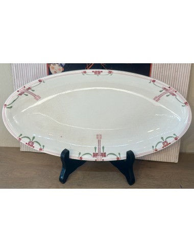 Sour dish / Ravier / Meat dish - Societe Ceramique Maestricht - décor 878 executed in red, pink and green