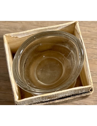 Eye bath / Eye glass - clear / transparent glass model in original box - marked SALVA