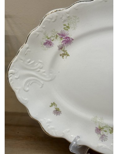 Plate - flat, oval, large model - Petrus Regout - model WILHELMINA - décor 272 with lilac flowers
