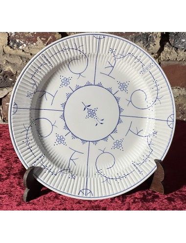 Plate - larger, flat round, model - Boch Keramis with blue stamp - décor COPENHAGUE in blue