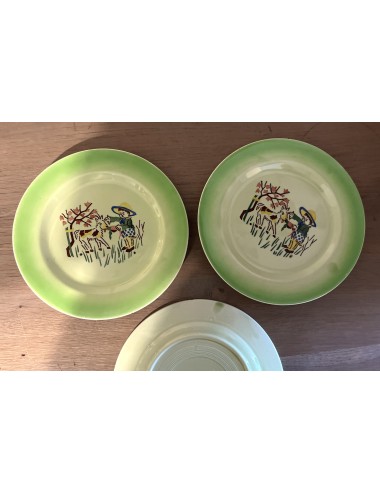 Breakfast plate / Dessert plate - children's service - Schramberg (SMF) - décor with green running from light to darker