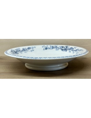 Tazza / Presentation dish - on low base - Petrus Regout - décor BERTHA executed in blue
