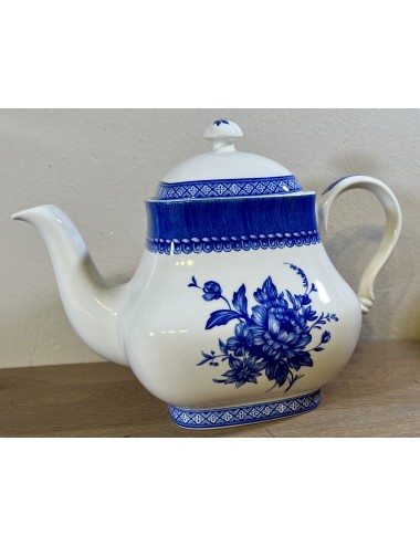 Teapot - Churchill England - décor OUT OF THE BLUE executed in blue