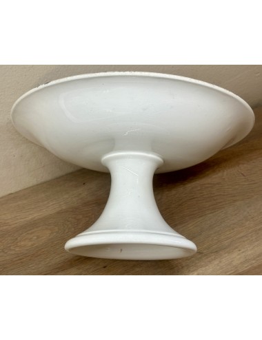 Tazza / Presentation dish - on high base - Societe Ceramique Maestricht - décor BOMBAY executed in gray