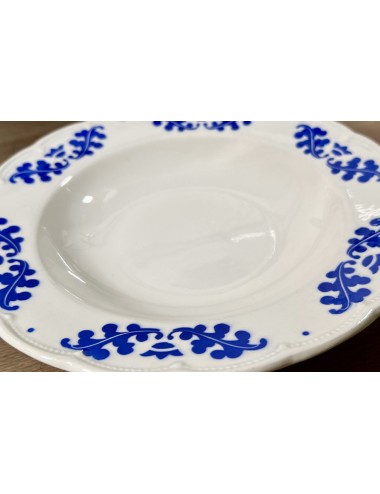 Deep plate / Soup plate / Pasta plate - Boch - shape FESTIVAL - décor CORONATION blue