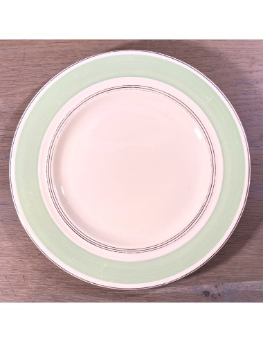 Breakfast plate / Dessert plate - New Hall Hanley (Staffordshire England) - décor in cream with light green and gold lines