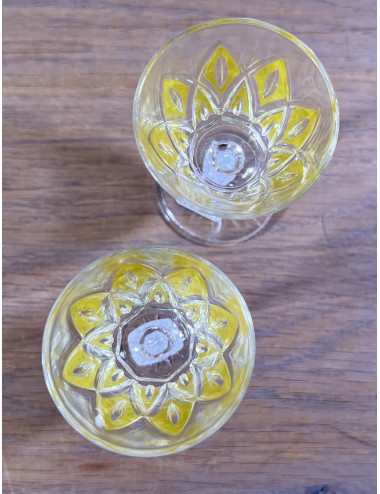 Glass / Liqueur glass on foot - VMC Reims (Verreries Mècaniques Champenoises) - Harlequin in yellow