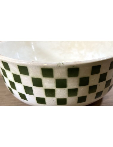 Bowl / Nesting dish - smaller model - Societe Ceramique Maestricht - décor 8853 with a green checkered upper part
