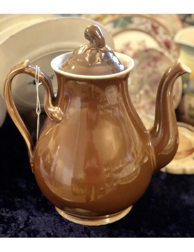 Koffiepot - groot - maker onbekend - bruin met parelmoer glazuur