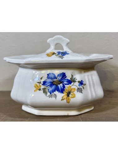 Suikerpot - rechthoekig model - Societe Ceramique Maestricht - décor met blauw/gele (koren)bloemen