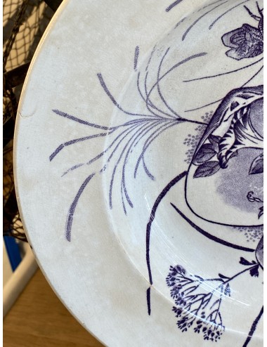 Diep bord / soepbord / pastabord - B.F.K. / Boch Frères Kéramis - decor COQUILLE paars / lila